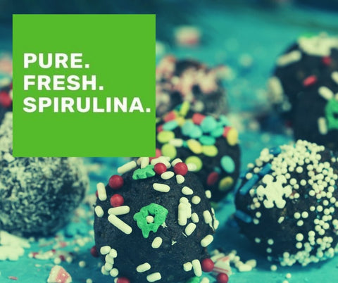 כדורי תמרים, אגוזים, קליפות תפוז וספירולינה טרייה - Algaecor  spirulina